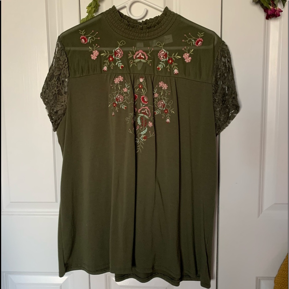 lace+embroidered blouse